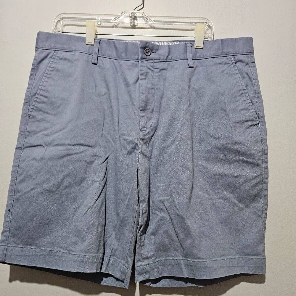 The Men's Store Bloomingdales Shorts Men's 38 Blue Chino
